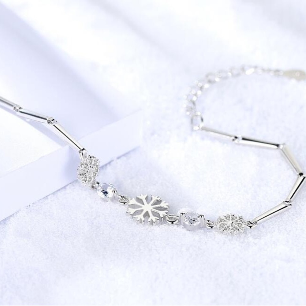 White Snowflake Bracelet